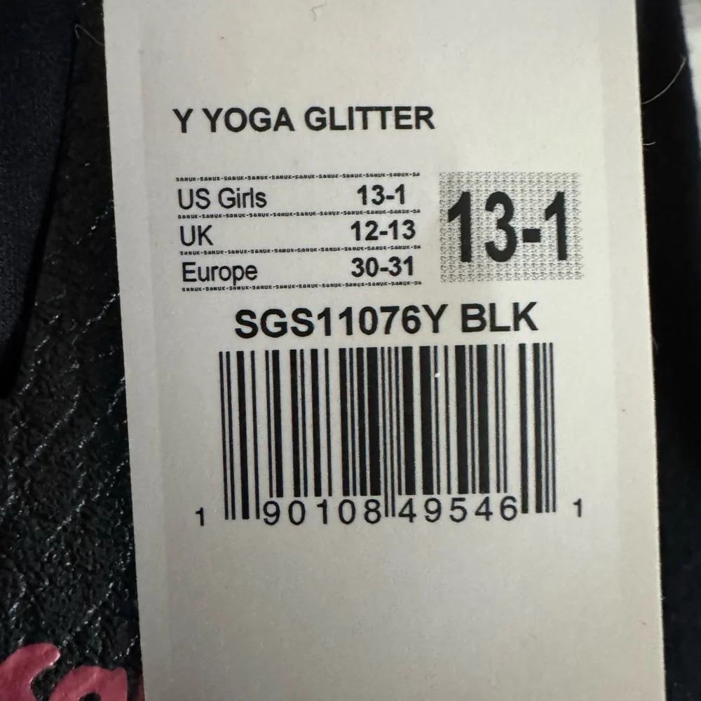 Sanuk Kids Yoga Glitter Black Sandals Y13-1